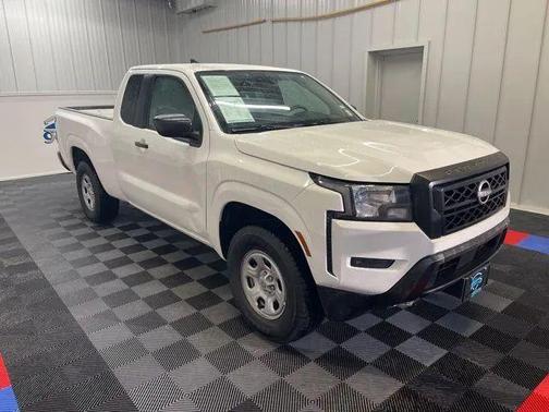2023 Nissan Frontier S