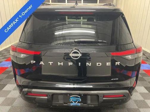 2025 Nissan Pathfinder SV 4WD