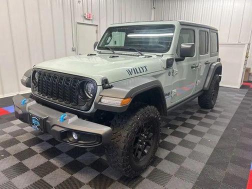 Earl Clearcoat 2024 Jeep Wrangler 4xe Willys
