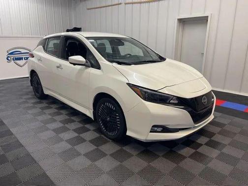 2023 Nissan Leaf SV PLUS 60 kWh