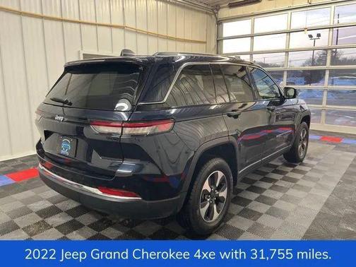 2022 Jeep Grand Cherokee 4xe Base