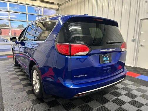 Ocean Blue Metallic 2018 Chrysler Pacifica Touring Plus