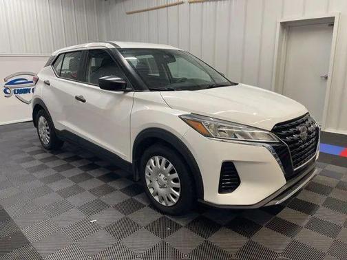 2021 Nissan Kicks S