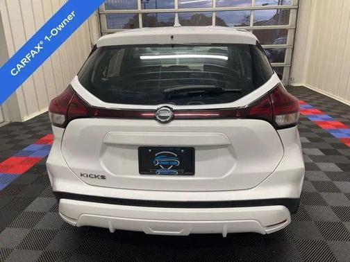 2021 Nissan Kicks S
