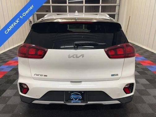 2022 Kia Niro LX
