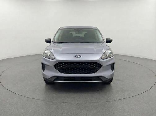 Blue Silver Metallic 2022 Ford Escape SE