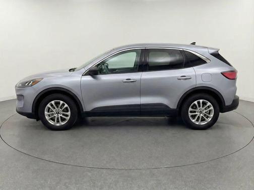 Blue Silver Metallic 2022 Ford Escape SE