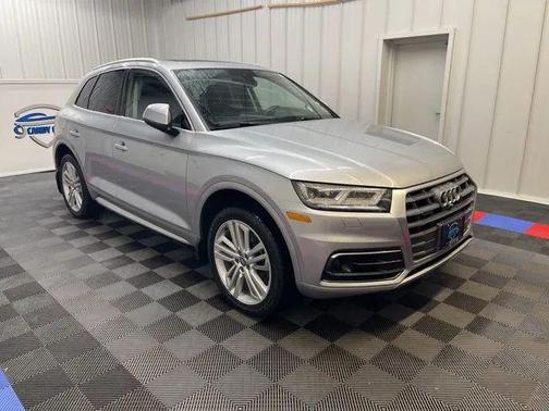 2018 Audi Q5 2.0T Prestige