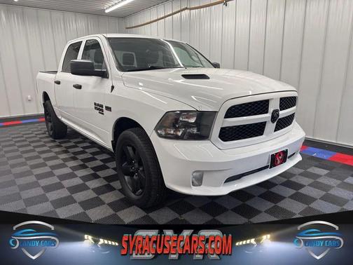 Bright White Clearcoat 2019 RAM 1500 Express
