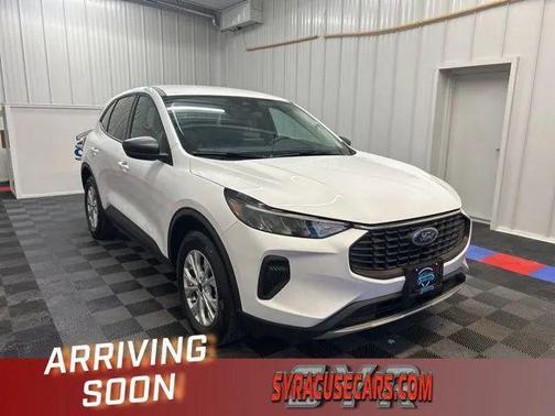 Oxford White 2025 Ford Escape Active