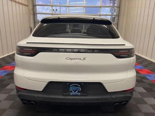 White 2022 Porsche Cayenne S
