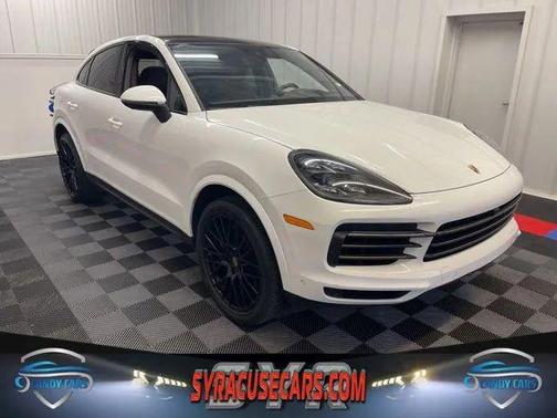 White 2022 Porsche Cayenne S