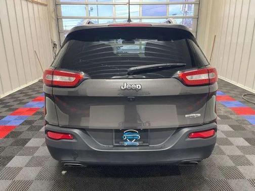 2018 Jeep Cherokee Latitude