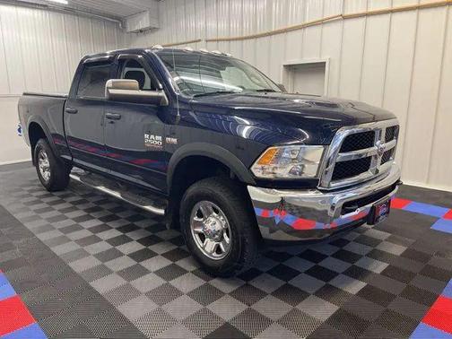 2018 RAM 2500 Tradesman Crew Cab 4x4 6'4' Box