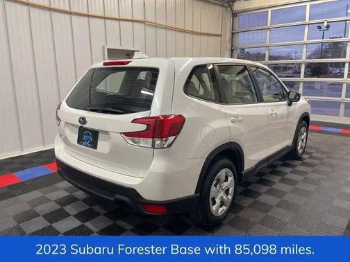 2023 Subaru Forester Base