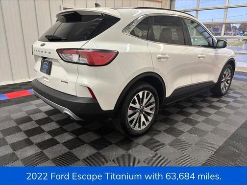 2022 Ford Escape Titanium