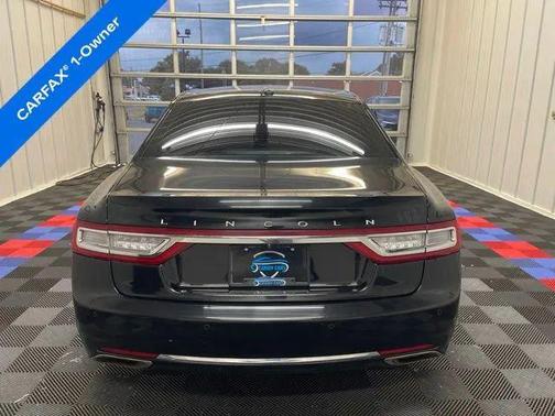 Velvet 2017 Lincoln Continental Livery