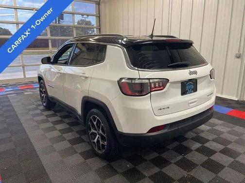 Bright White Clearcoat 2025 Jeep Compass Limited