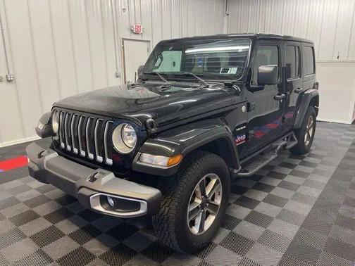 2023 Jeep Wrangler 4-Door Sahara
