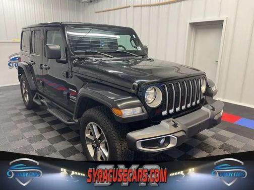 2023 Jeep Wrangler 4-Door Sahara