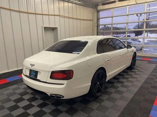 2018 Bentley Flying Spur V8 S