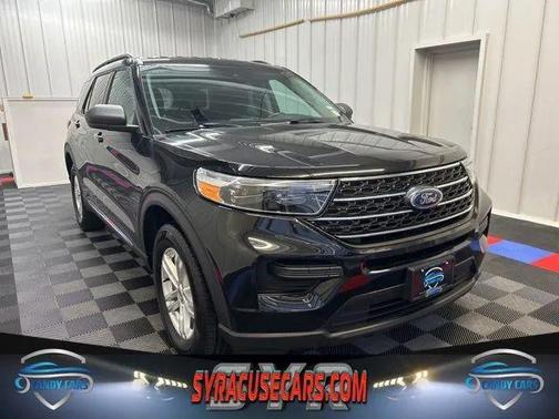 Agate Black Metallic 2023 Ford Explorer XLT