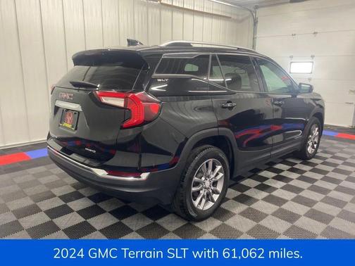 2024 GMC Terrain SLT