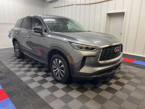 2023 INFINITI QX60 Pure