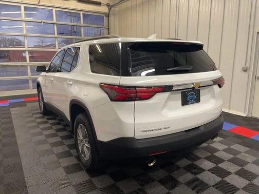 Summit White 2023 Chevrolet Traverse LT Leather