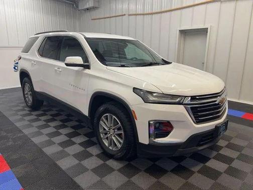Summit White 2023 Chevrolet Traverse LT Leather