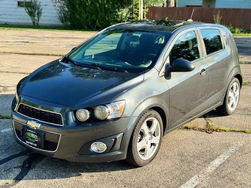 2016 Chevrolet Sonic LT