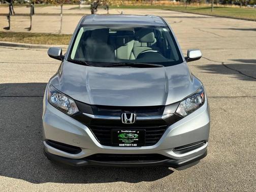 2017 Honda HR-V LX