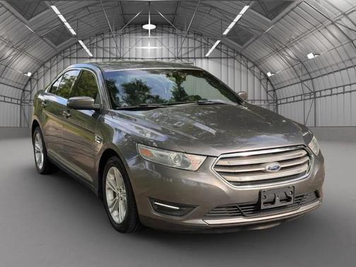 2014 Ford Taurus SEL