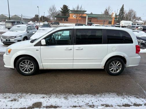 2014 Dodge Grand Caravan AVP/SE