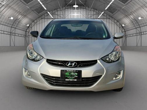 2012 Hyundai ELANTRA Limited