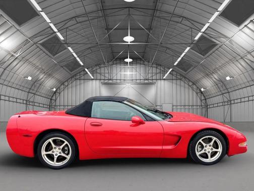 2004 Chevrolet Corvette Base