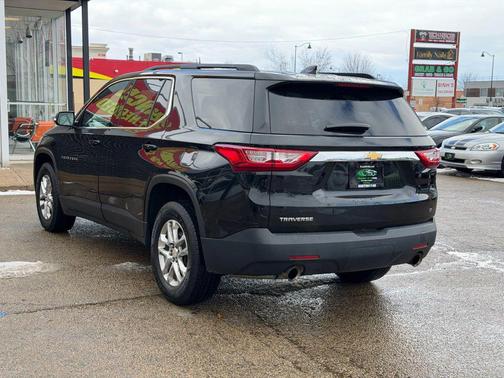 2020 Chevrolet Traverse LT Cloth
