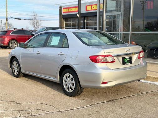2011 Toyota Corolla LE