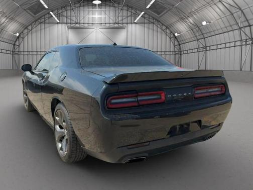 Pitch Black Clearcoat 2015 Dodge Challenger SXT Plus