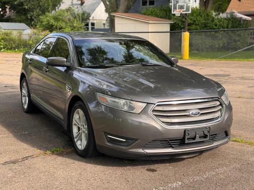 2014 Ford Taurus SEL