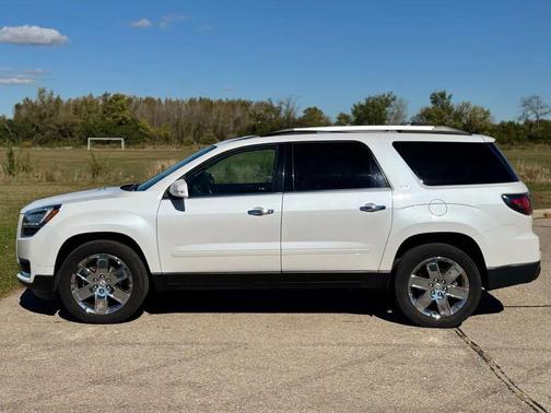 2017 GMC Acadia Limited Sport Utility 4D