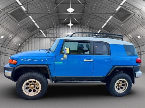 2007 Toyota FJ Cruiser Base