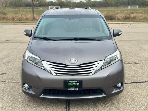 2017 Toyota Sienna Limited Premium