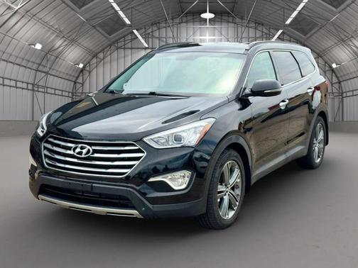 Becketts Black 2015 Hyundai SANTA FE Limited