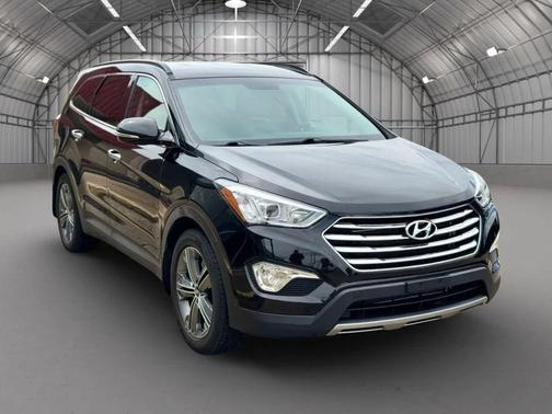 Becketts Black 2015 Hyundai SANTA FE Limited