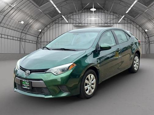 4Evergreen Metallic 2016 Toyota Corolla LE
