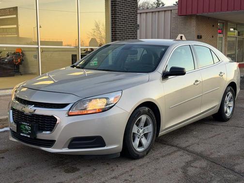 2015 Chevrolet Malibu 1LS