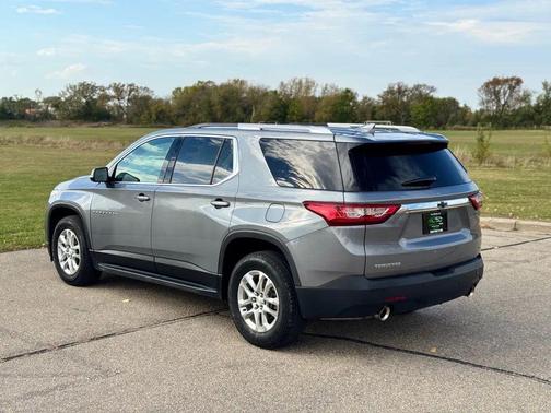 2018 Chevrolet Traverse LT Cloth