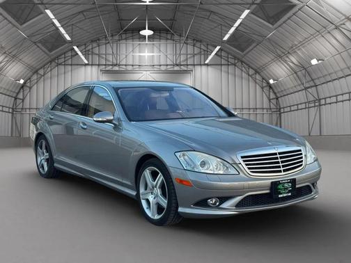 2008 Mercedes-Benz S-Class S 550 Sedan 4D