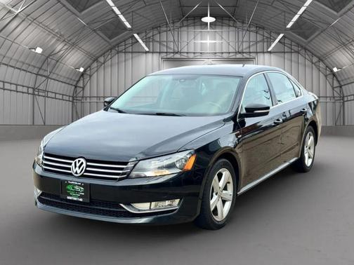 2015 Volkswagen Passat 1.8T Limited Edition